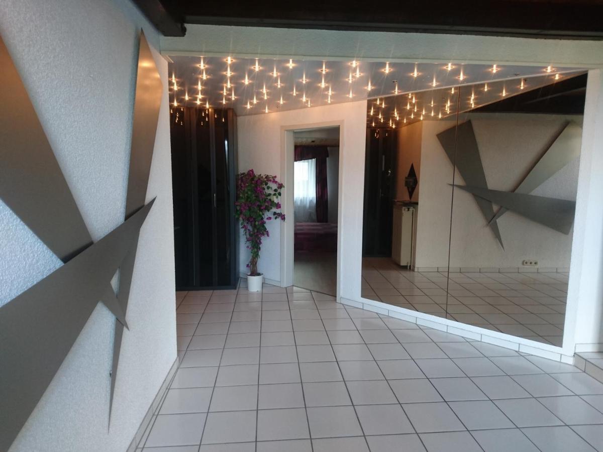 Appartamento Fachwerkhaus In D 63667 Nidda Fuer 8 Bis 12 Personen Esterno foto